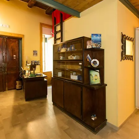 La Fontana Di Rua Catalana Apartment Naples Exterior photo